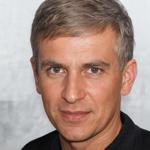 Stanislav Drako - webový vývojář, portrétová fotografie pořízená 26.05.2023. Zdroj: https://stanislav-drako.cz